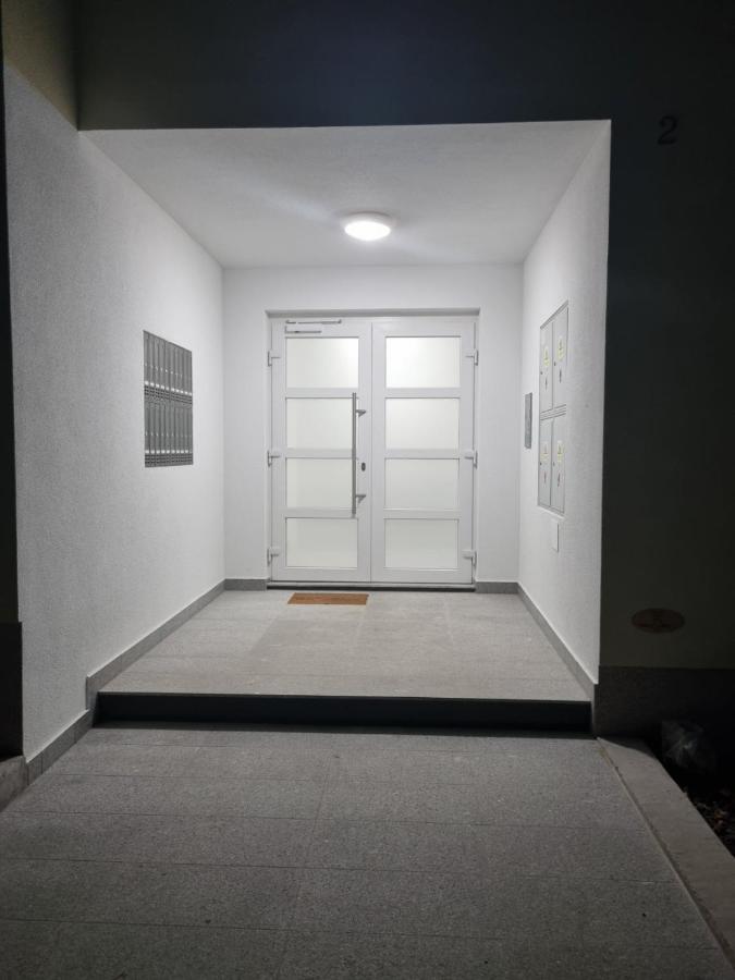 Lucis Apartment เซนญ์ ภายนอก รูปภาพ